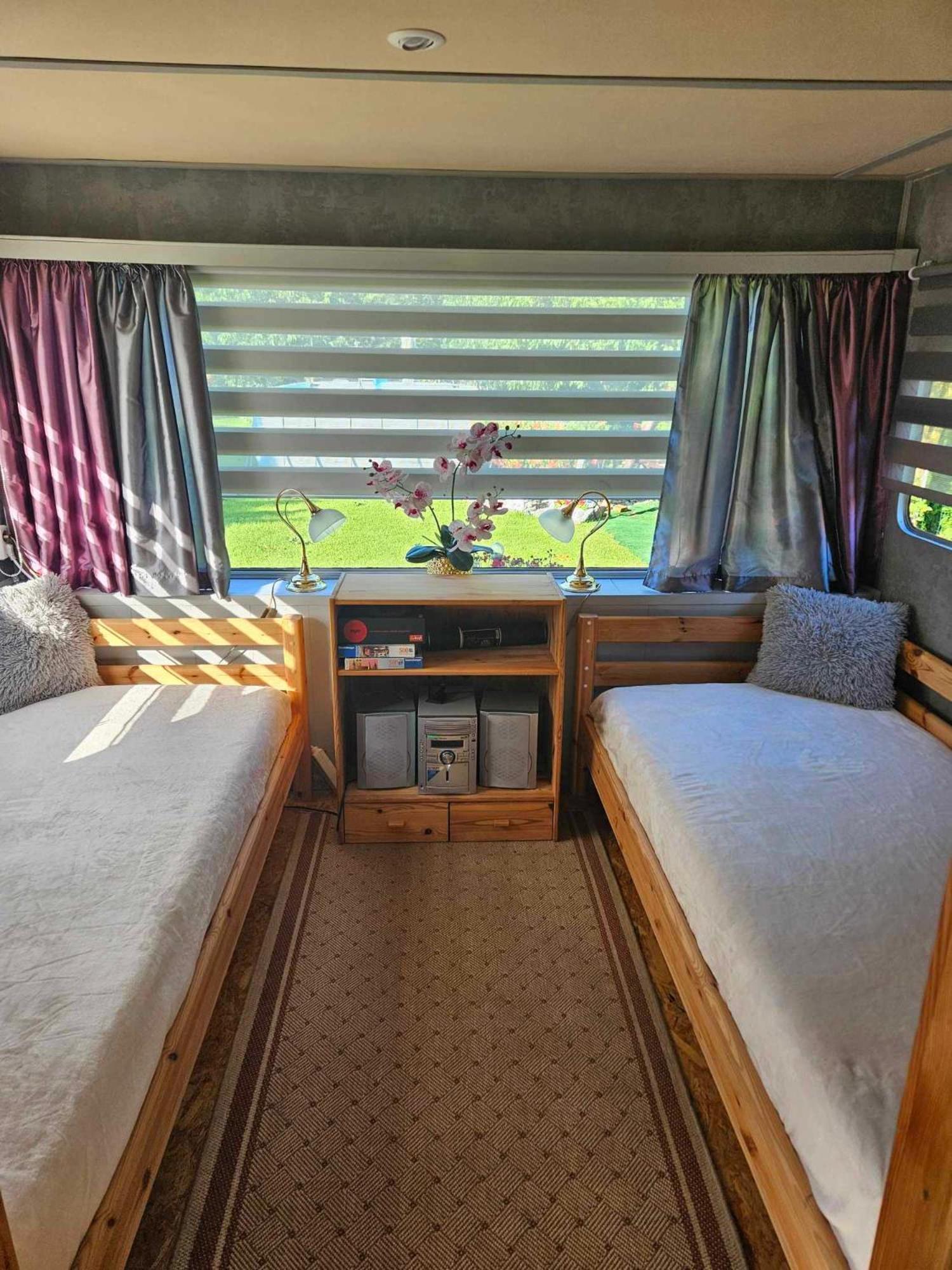 Pod Kasztanem Hotel Drewnica Luaran gambar